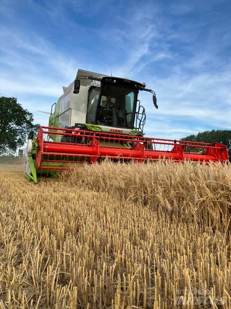 CLAAS Evion 430 聯合收穫機