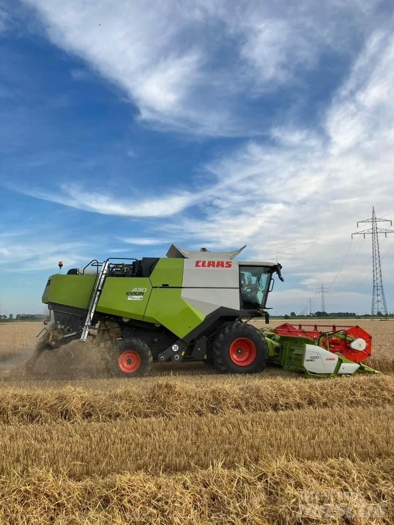 CLAAS Evion 430 聯合收穫機