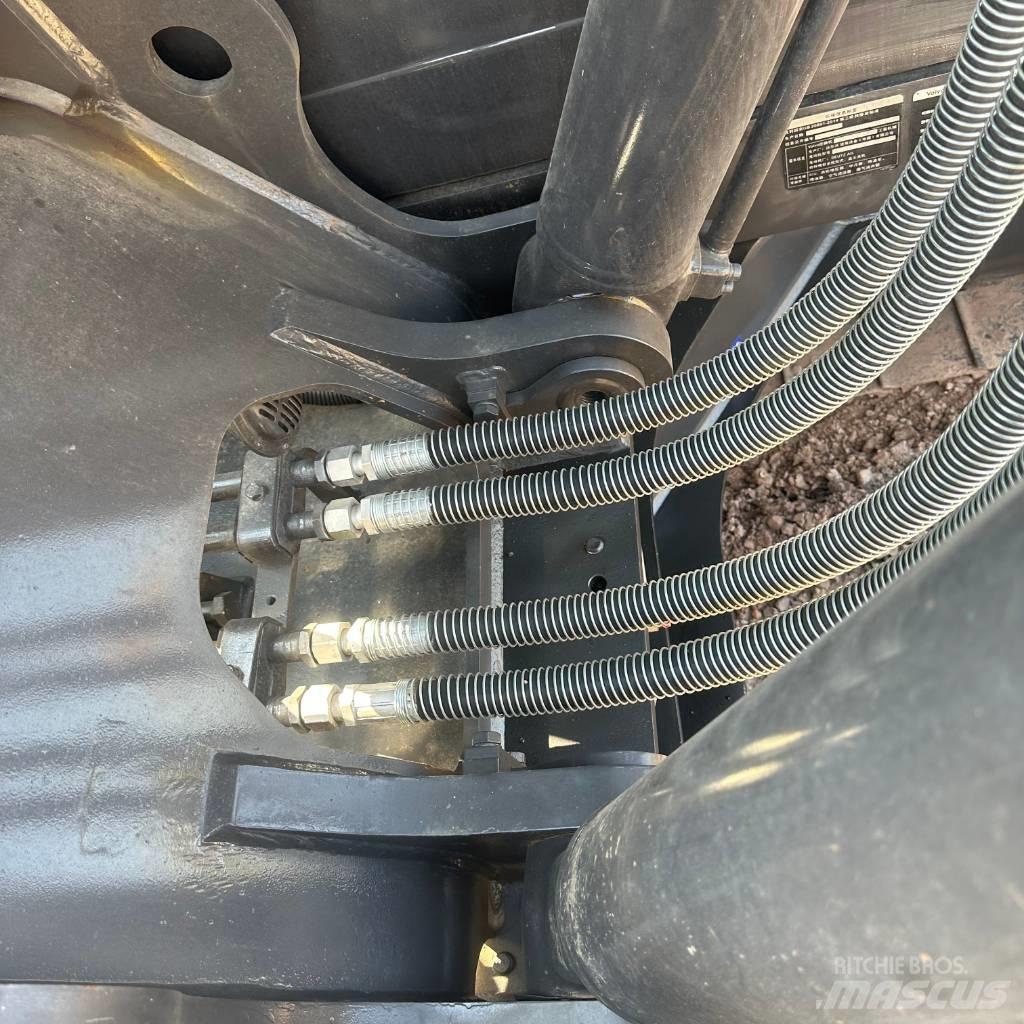 Volvo EC 210 履帶式 挖土機/掘鑿機/挖掘機