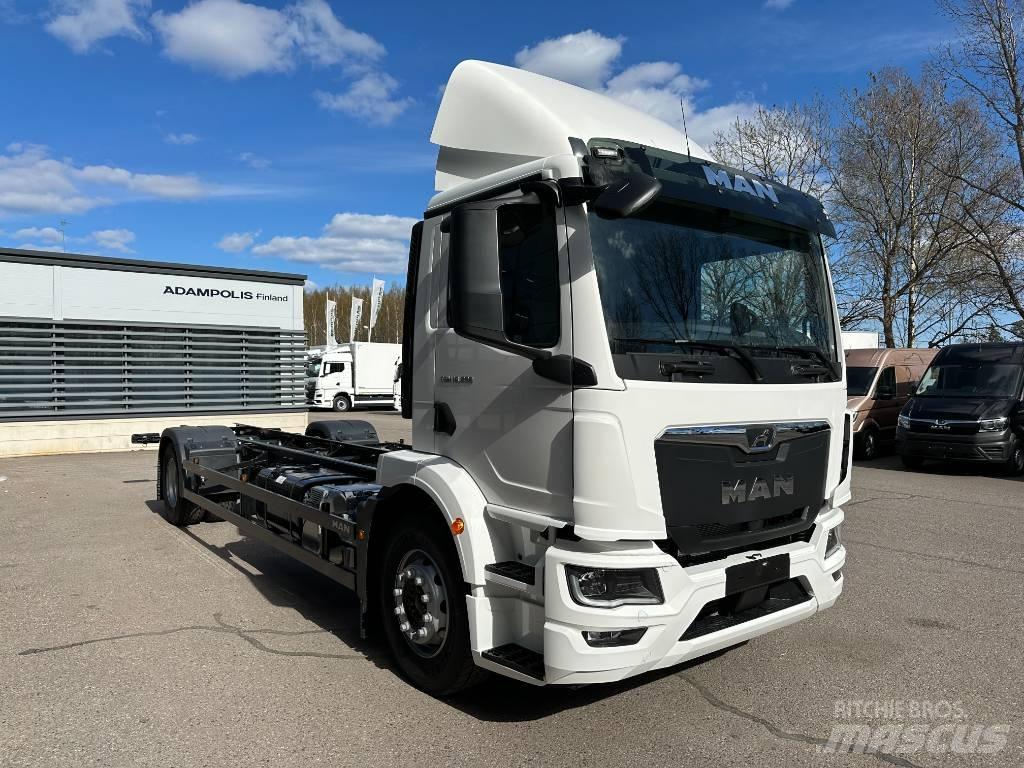 MAN TGM 18.290 商用底盤車