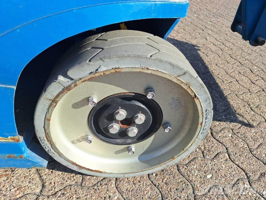 JLG Toucan 10 E-L 其他升降機和作業平台