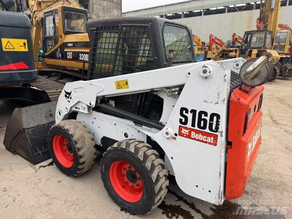 Bobcat S 160 滑移轉向裝載機