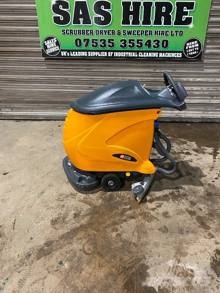 Taski 955b 洗地吸乾機