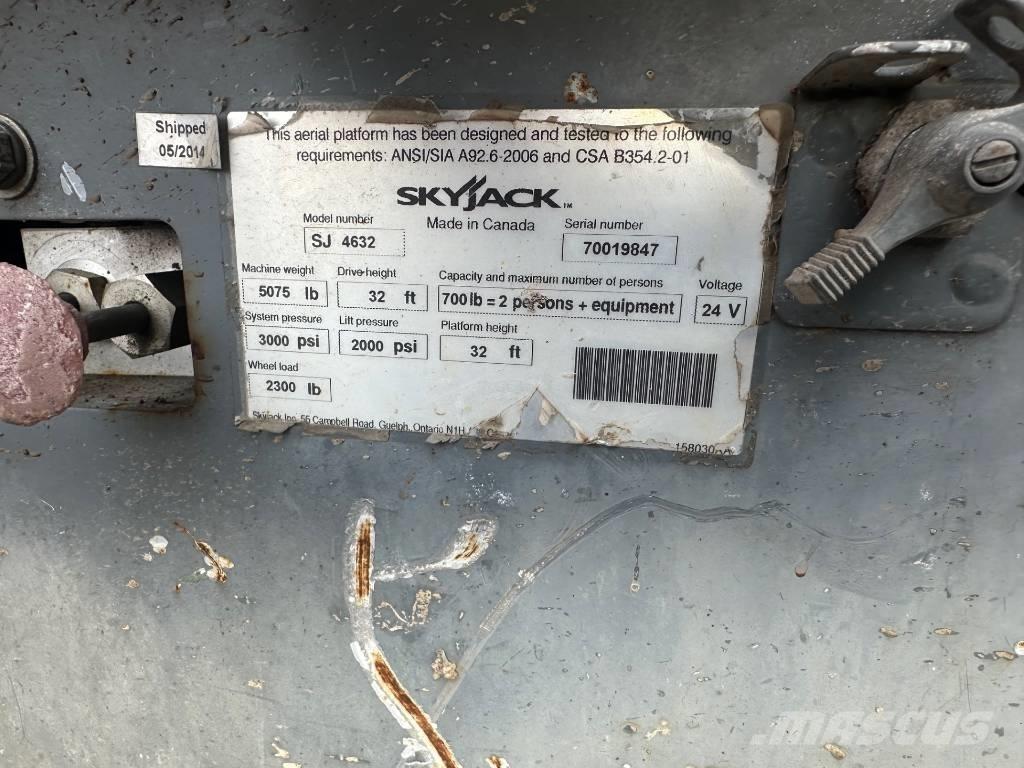 SkyJack SJ 4632 剪式升降機