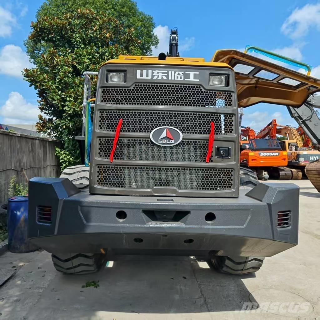 SDLG LG 958 F 輪胎式裝載機