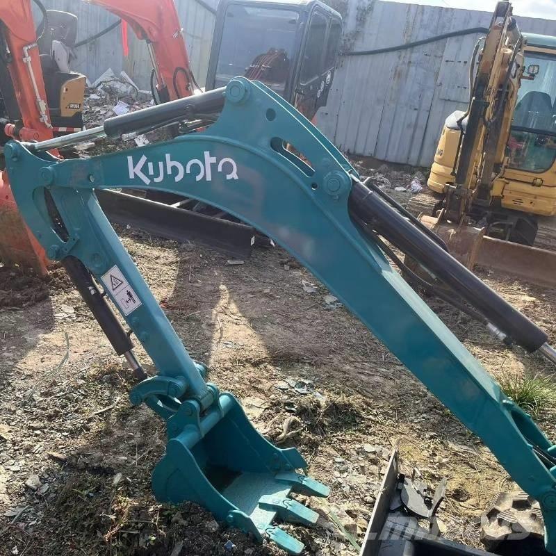 Kubota U 17 小型挖土機/掘鑿機<7t(小型挖掘機)
