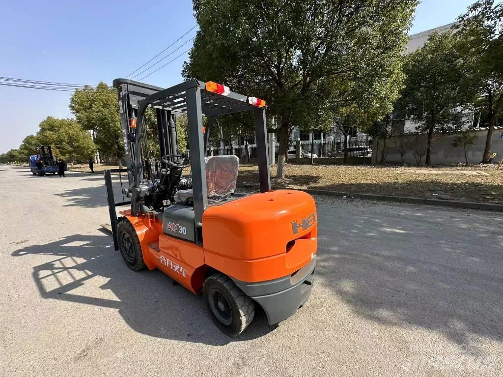 Heli CPC30 柴油卡車