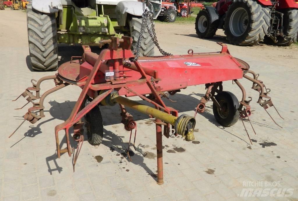 JF CR320 耙與翻草機