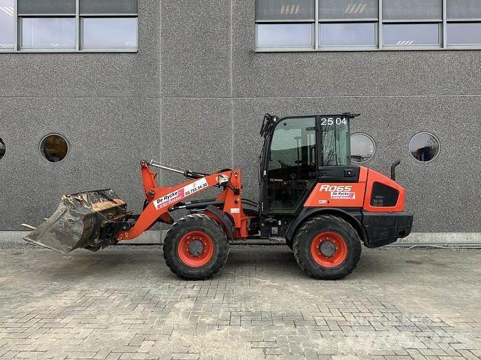 Kubota R065 輪胎式裝載機