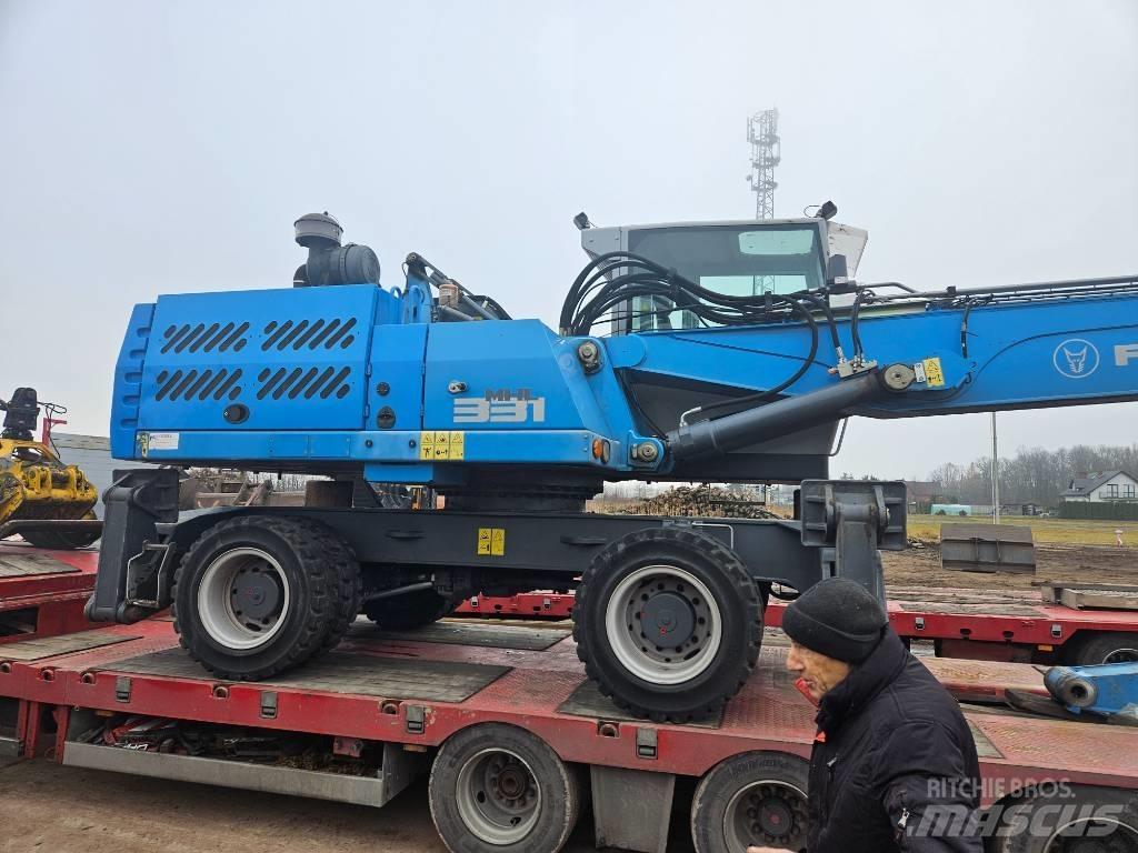 Fuchs MHL 331 廢棄物/工業用操作車
