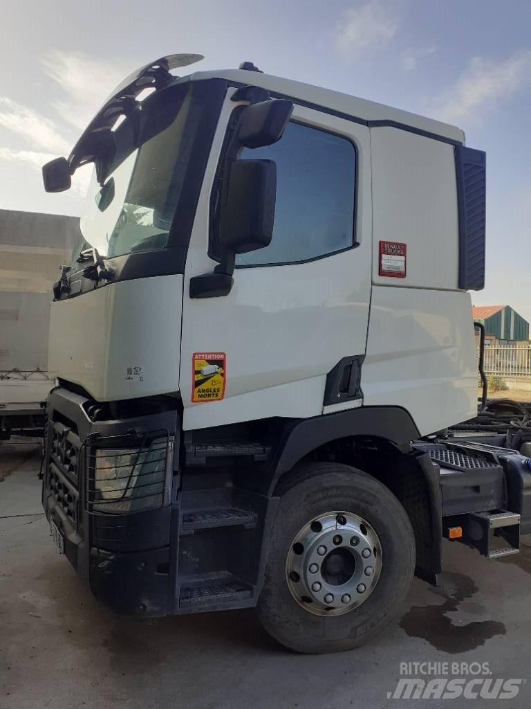 Renault C430 曳引機組件