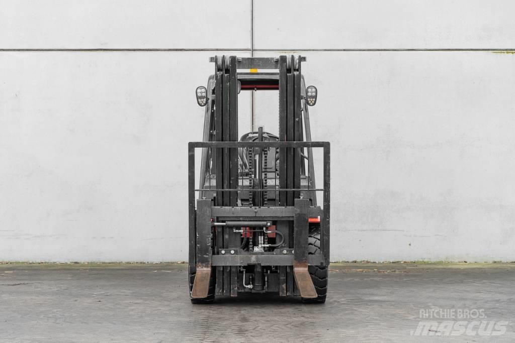 Manitou MI 30 D 柴油卡車