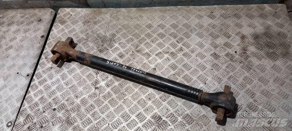 Scania R 440.   1942075 軸