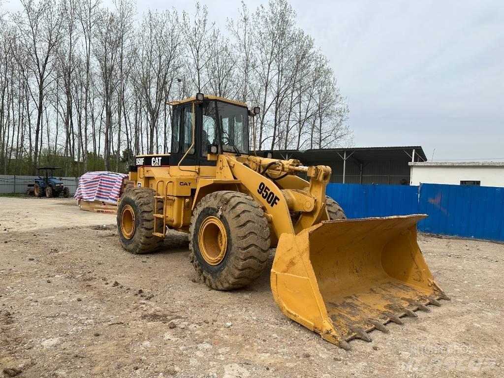 CAT 950 F 輪胎式裝載機