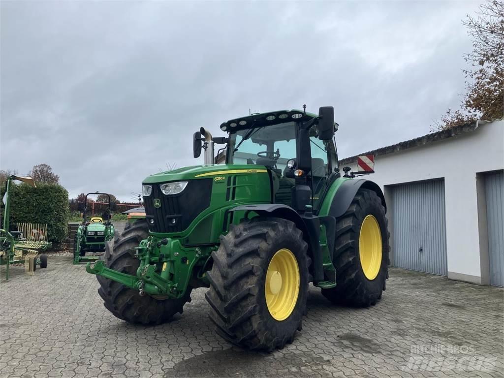 John Deere 6250R 曳引機