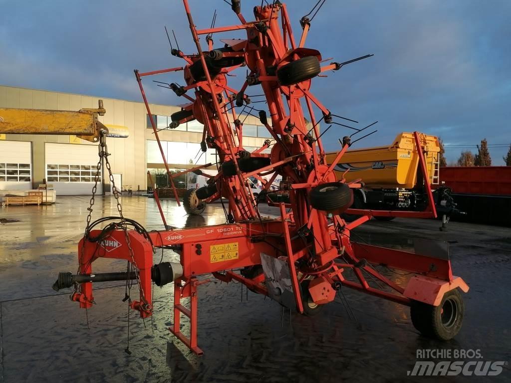 Kuhn GF10601TO 耙與翻草機