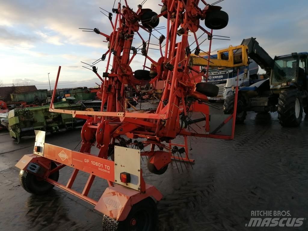 Kuhn GF10601TO 耙與翻草機