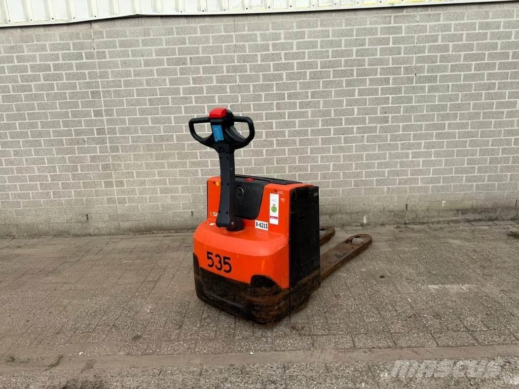 BT SWE200D 行走控制式堆積機