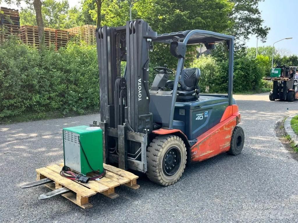 Toyota 8FBMT40 電動堆高機