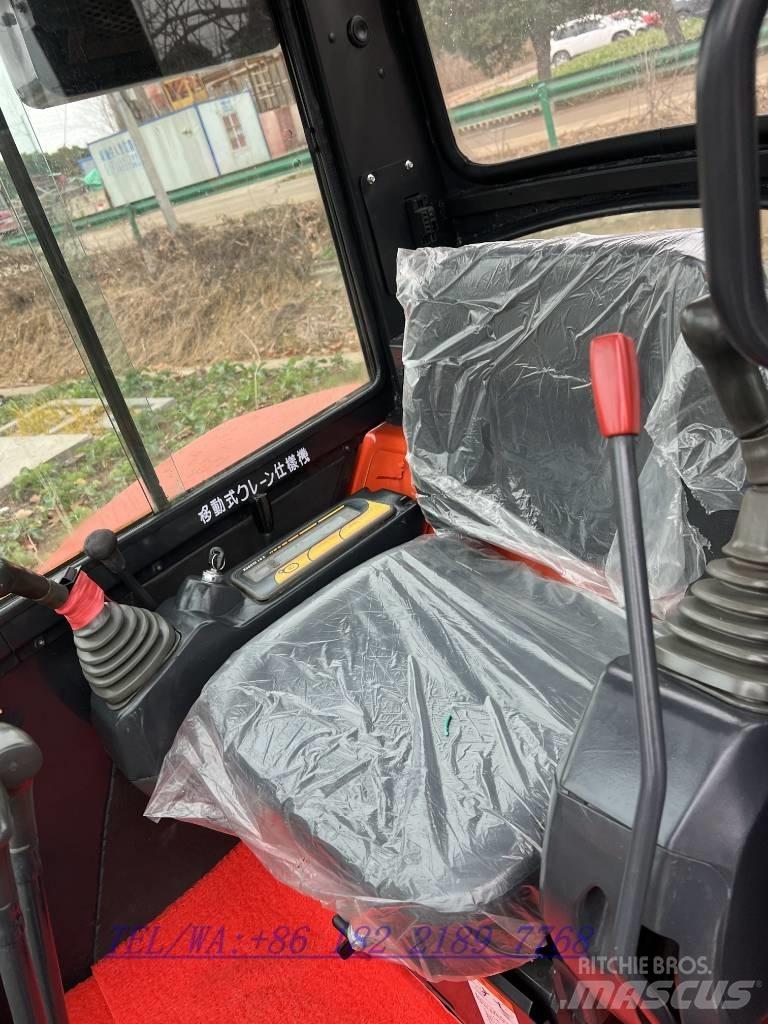 Kubota U 27 小型挖土機/掘鑿機<7t(小型挖掘機)
