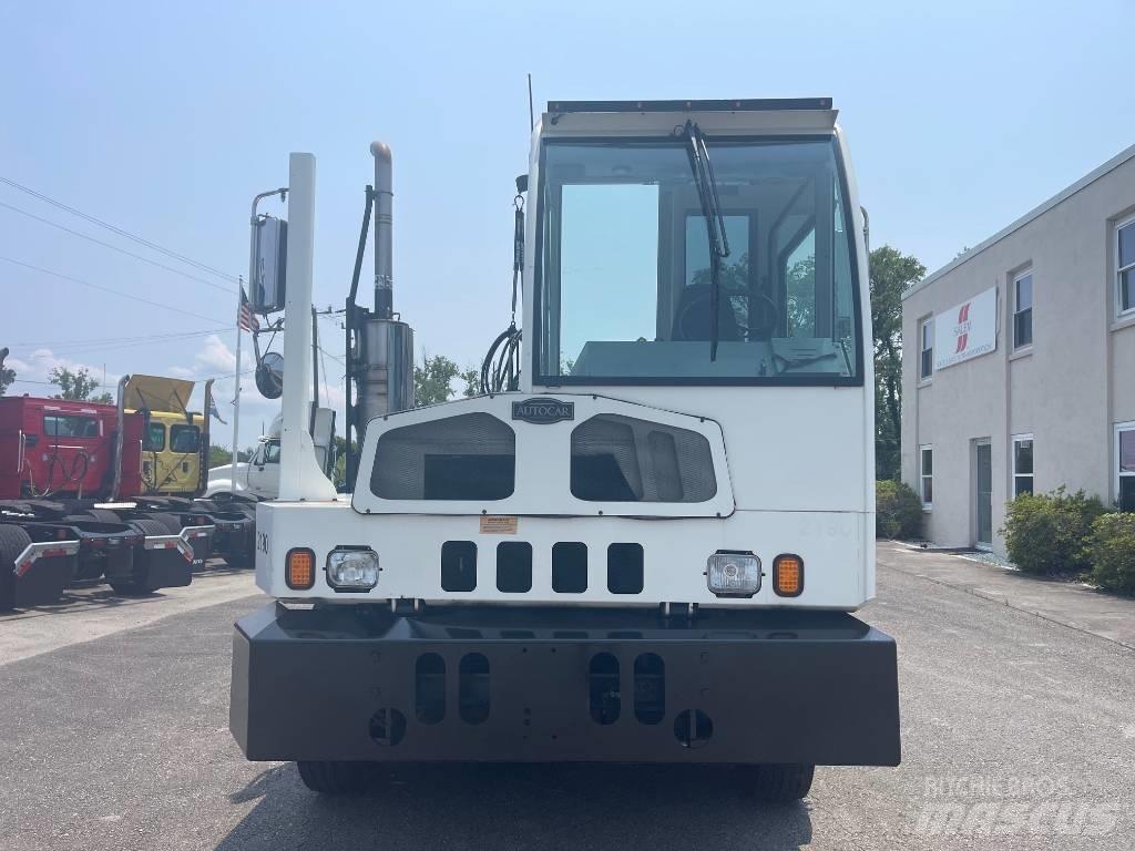 Autocar ACTT 42 終端式曳引機