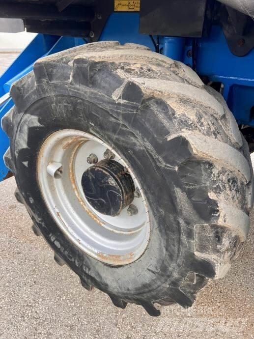 Manitou MRT 1840 伸縮臂操作車