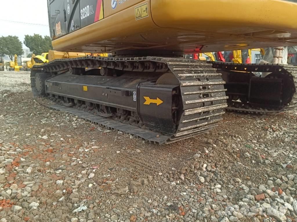 CAT 323 D 履帶式 挖土機/掘鑿機/挖掘機