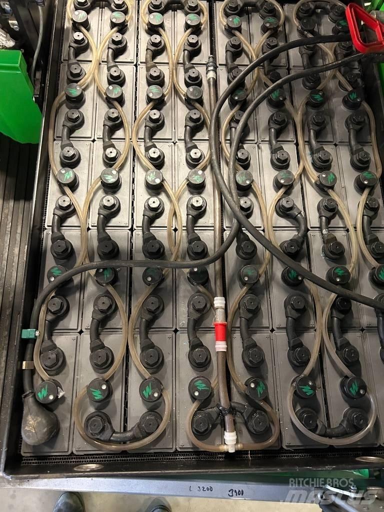 Cesab Blitz 300 AC 電動堆高機