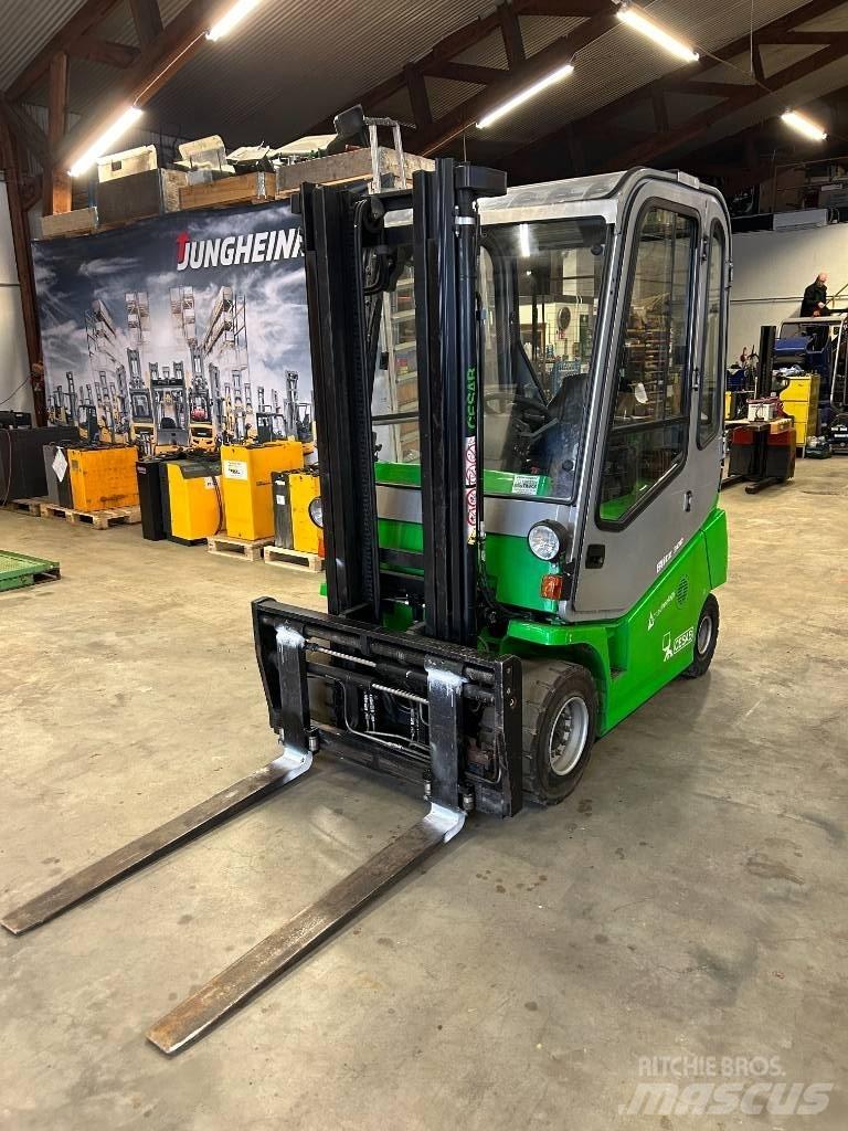 Cesab Blitz 300 AC 電動堆高機