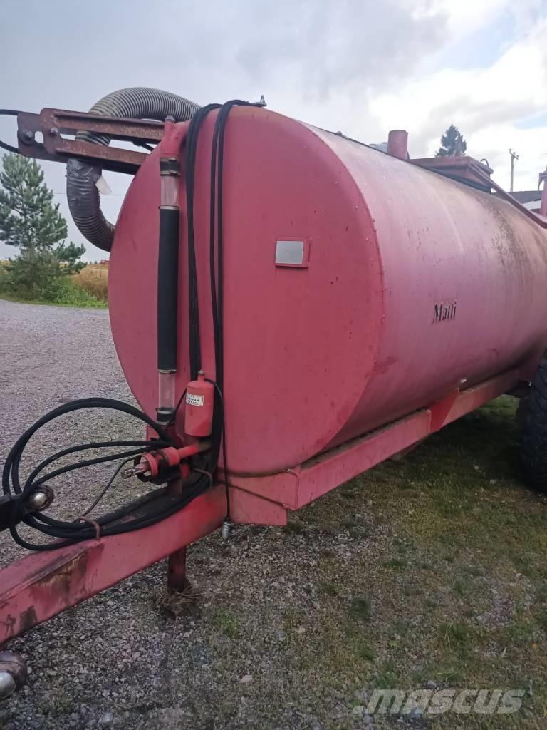 Matti 8000 水肥車