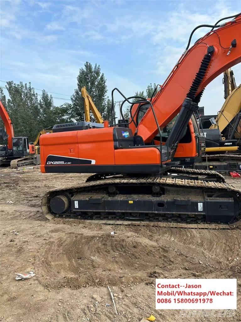 Doosan DX 225 LCA 履帶式 挖土機/掘鑿機/挖掘機