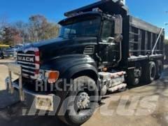 Mack CV 713 傾卸式卡車