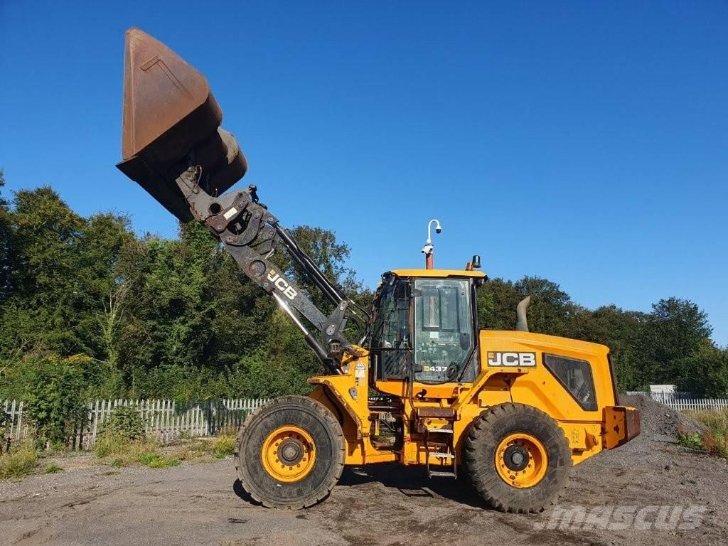 JCB 437 HT 輪胎式裝載機