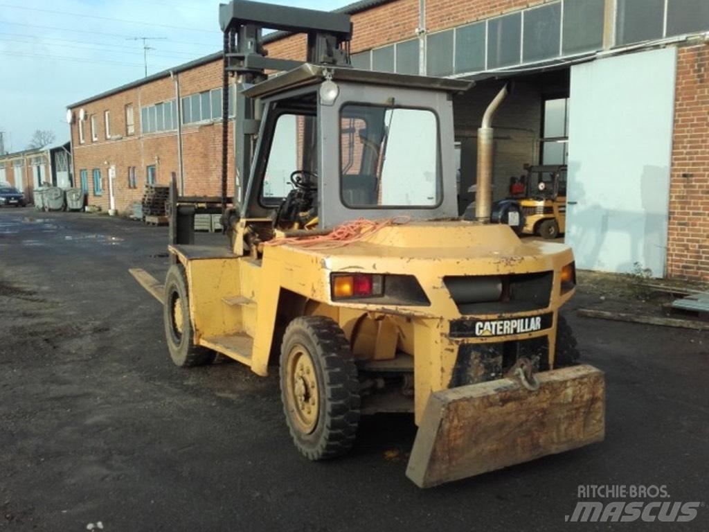 CAT DP90 柴油卡車