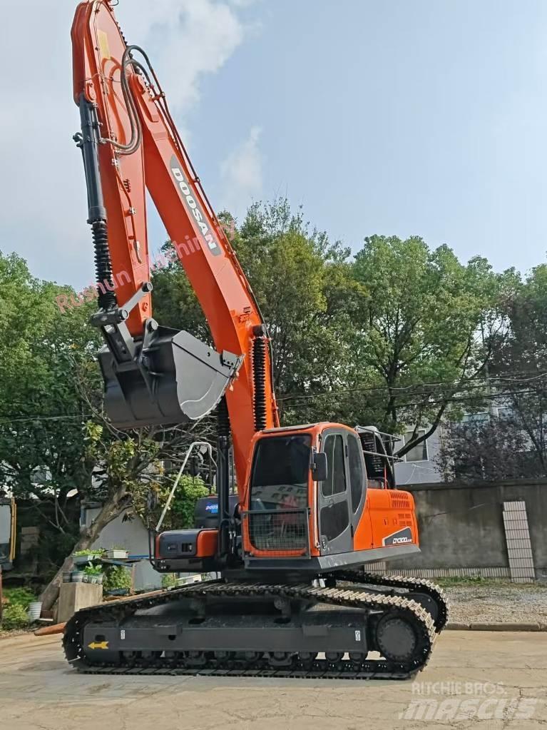 Doosan DX 300 履帶式 挖土機/掘鑿機/挖掘機