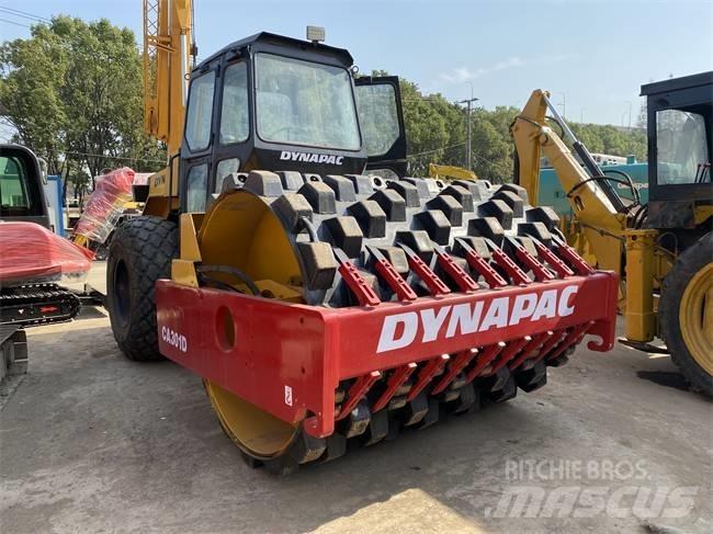 Dynapac CA 301 D 單輪滾壓機