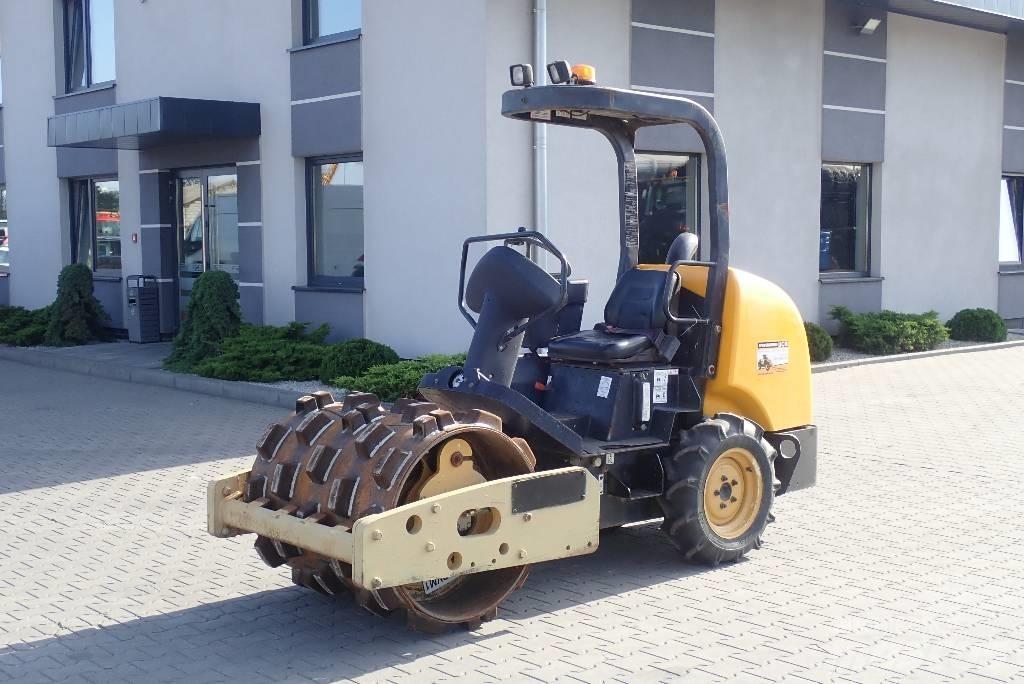 Volvo SD 25 D 單輪滾壓機