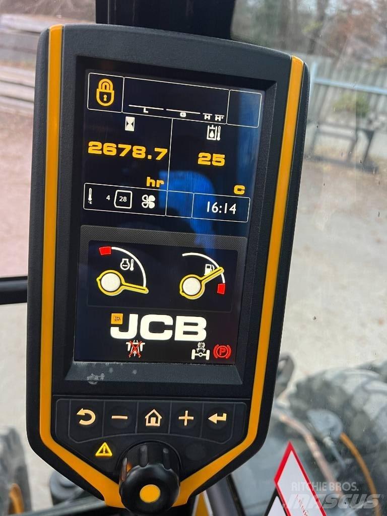 JCB JS 145 W+ TT4i 旋轉式挖土機/掘鑿機/挖掘機