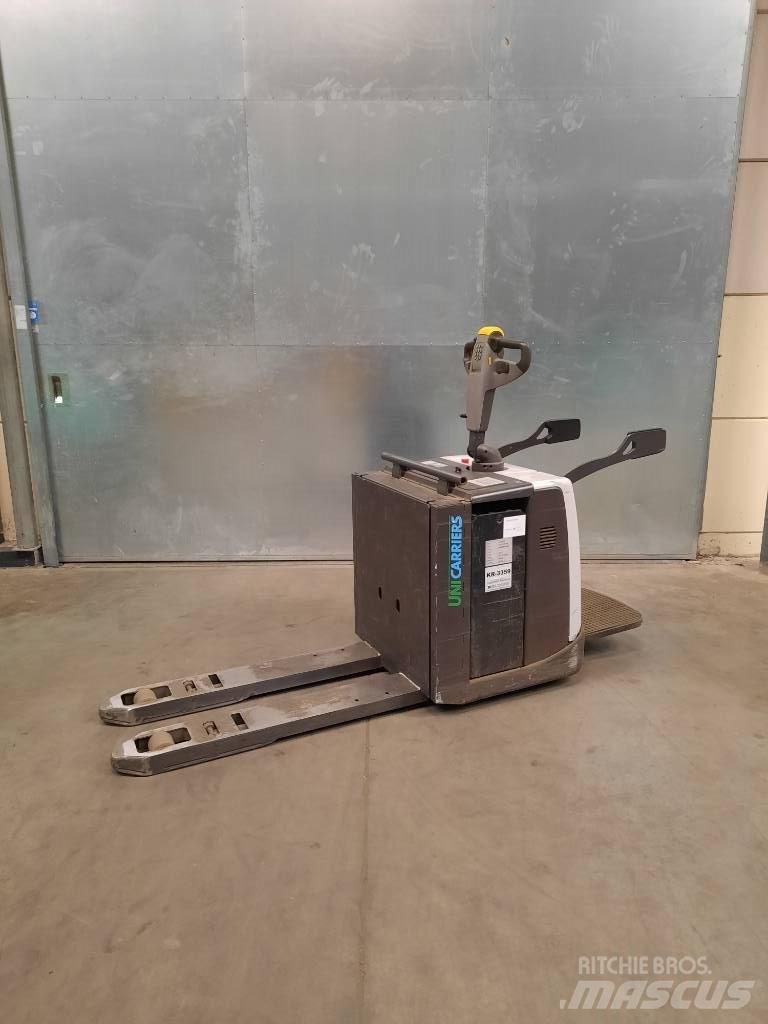 UniCarriers PMR200 平台型低架升降機