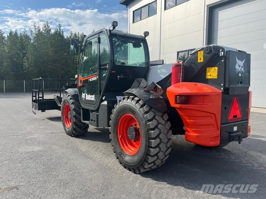 Bobcat T 40.180 伸縮臂操作車