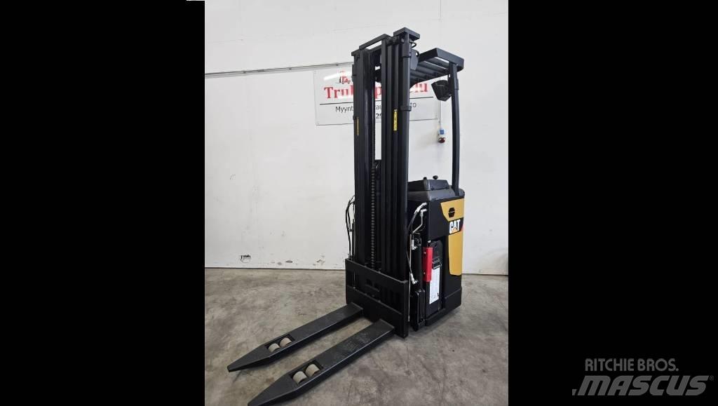 CAT NSR16N 自走式堆積機