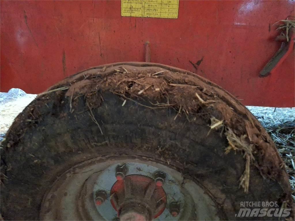 Jeantil Pr4000 草捆撕碎機、切割機、拆袋機