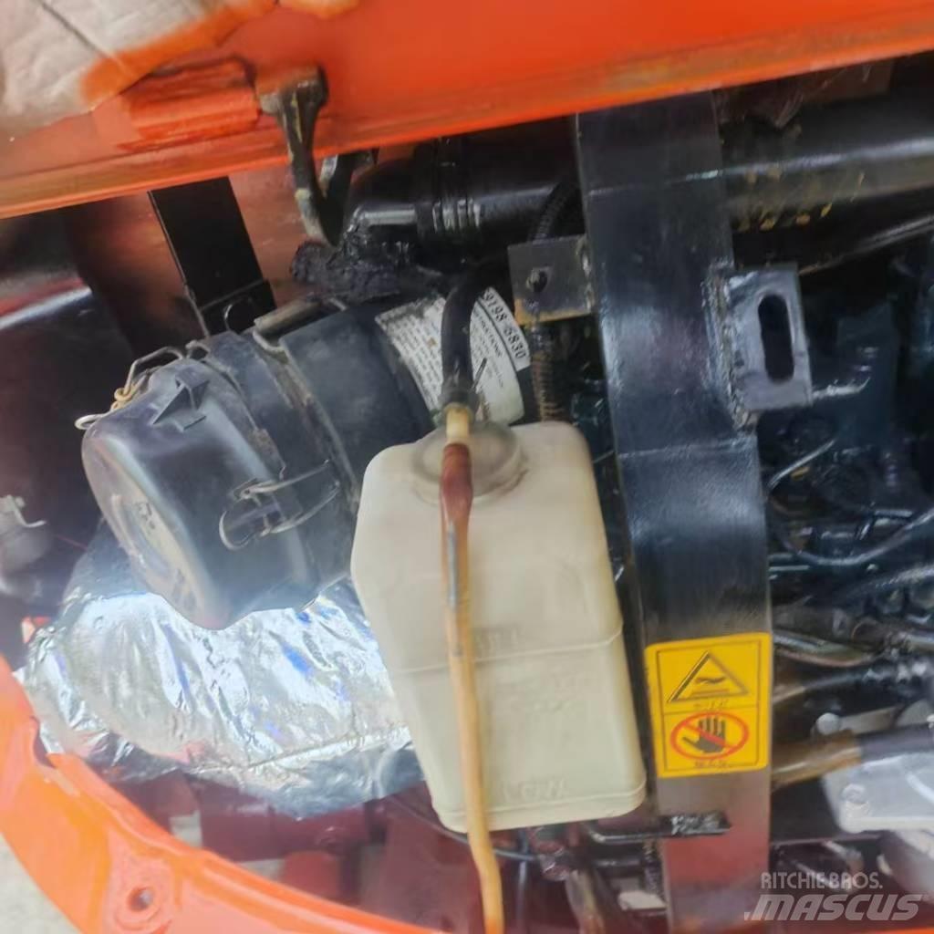 Kubota U20 小型挖土機/掘鑿機<7t(小型挖掘機)