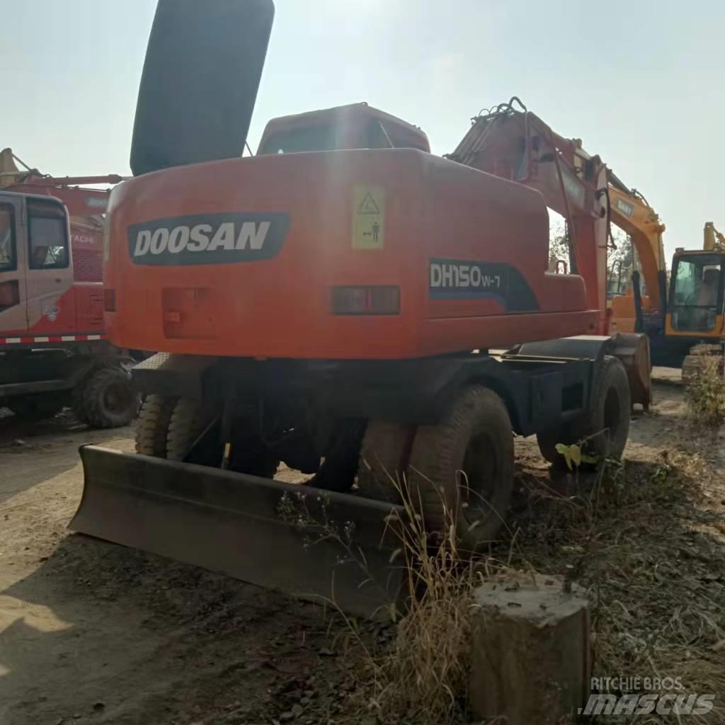Doosan DH150W-7 旋轉式挖土機/掘鑿機/挖掘機