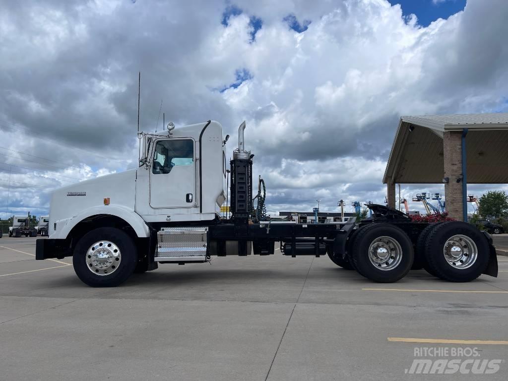Kenworth T 800 曳引機組件