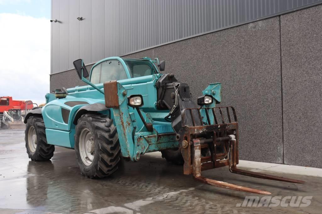 Manitou MT 1440 伸縮臂操作車