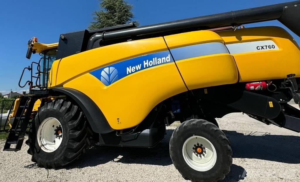 New Holland CX 760 聯合收穫機