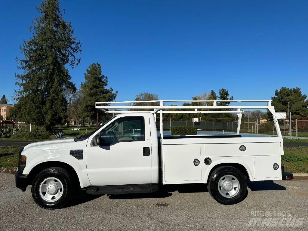 Ford F 250 皮卡.傳統半斗卡車/側卸板