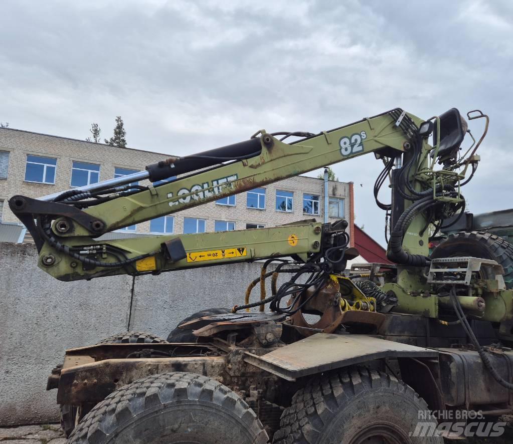 Loglift 82S 木材起重機