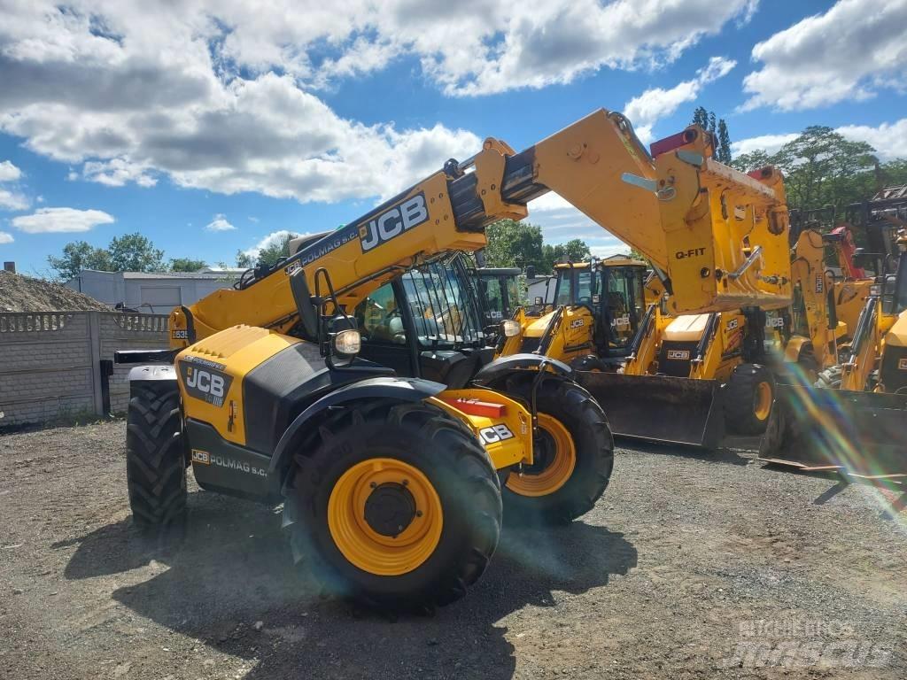 JCB 535-95 伸縮臂操作車